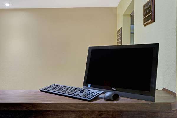 Conference Area - Travelodge Williamsburg