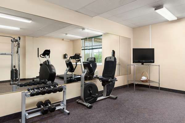 Fitness/ Exercise Room - Days Inn Oromocto