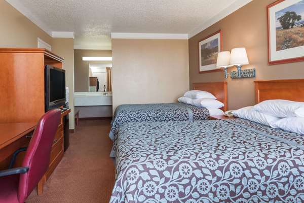  - Days Inn Hillsboro