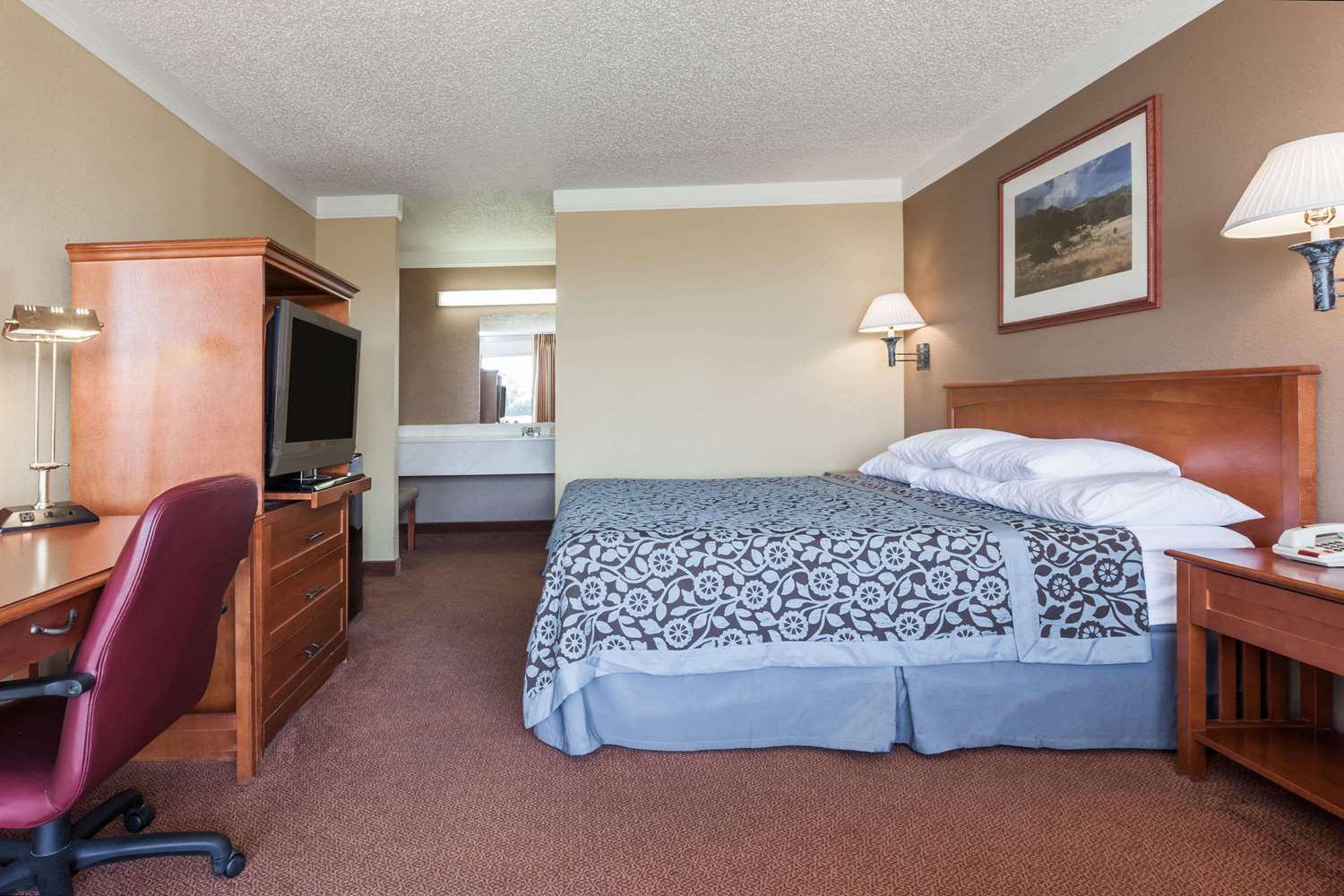 Days Inn Hillsboro, TX See Discounts