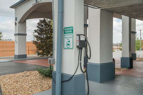  - Days Inn Goodlettsville - I-65, Exit 97