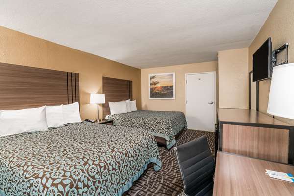  - Days Inn Goodlettsville - I-65, Exit 97