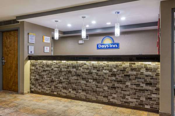  - Days Inn Florence - I-71 & I-75, Exit 182