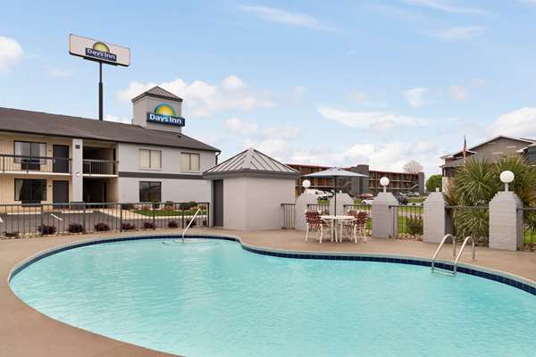 Pool - Days Inn Rock Hill - I-77, Exit 82