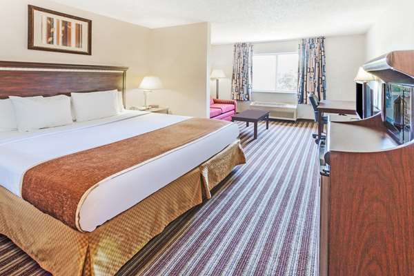 Suite - Days Inn Vancouver - I-205, Exit 30