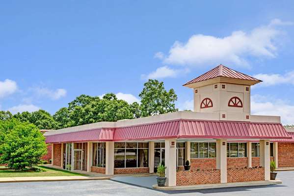 Exterior view - Super 8 Motel Gaffney - I-85, Exit 92