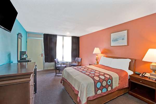  - Super 8 Motel Gaffney - I-85, Exit 92