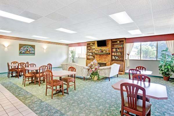  - Super 8 Motel Gaffney - I-85, Exit 92