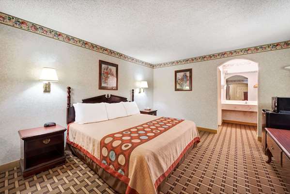  - Super 8 Motel South Dallas - I-20, Exit 465