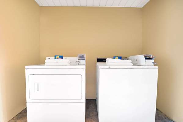  - Super 8 Motel South Dallas - I-20, Exit 465