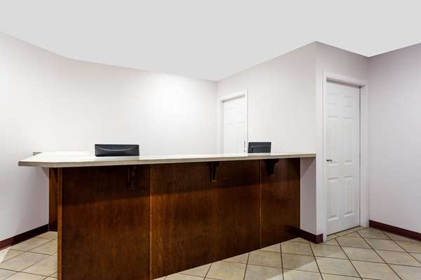  - Super 8 Hotel Winfield