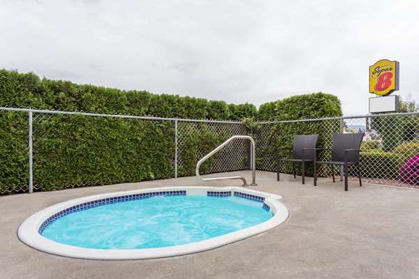 Pool - Super 8 Hotel Winfield