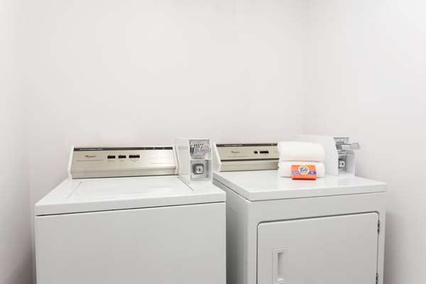  - Super 8 Hotel Winfield