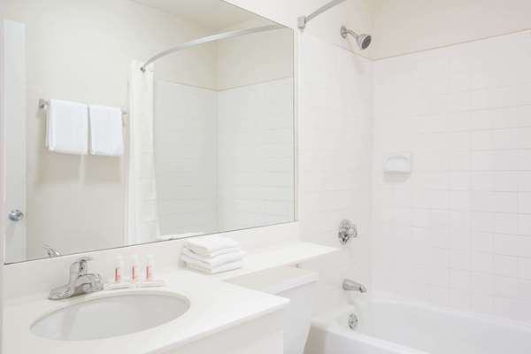  - Super 8 Motel Lavonia - I-85, Exit 173