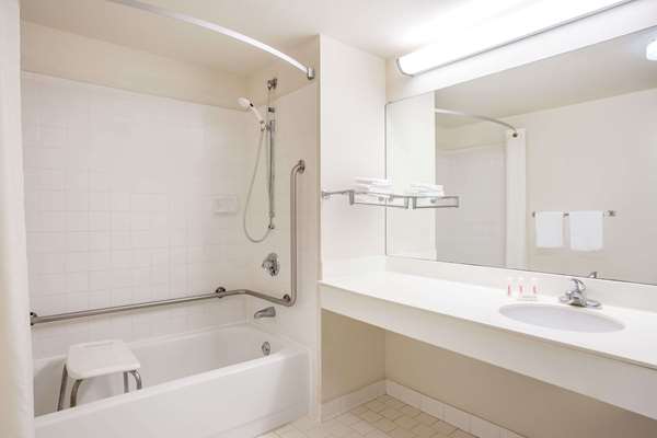  - Super 8 Motel Lavonia - I-85, Exit 173