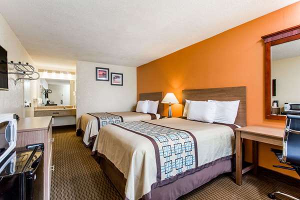  - Days Inn Airport Norfolk - I-64, Exit 281
