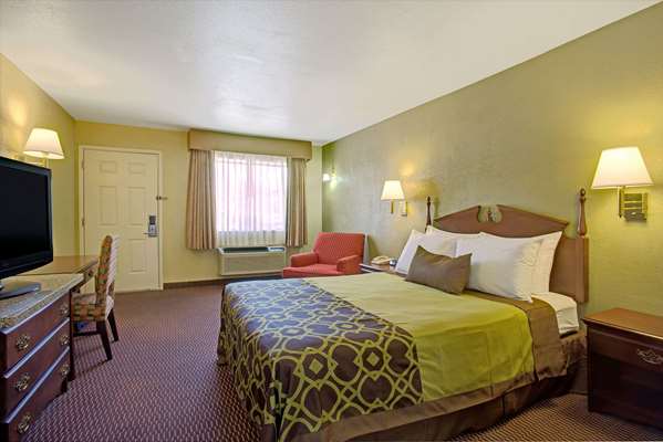  - Travelodge Northwest Tucson - I-10, Exit 248