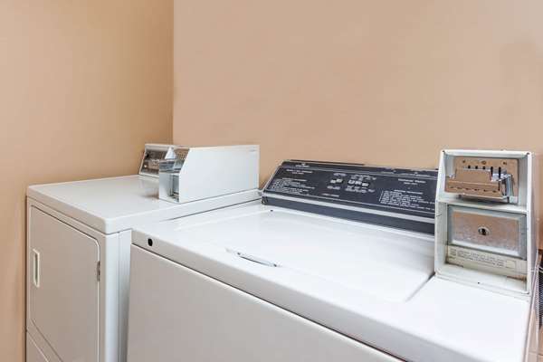  - Ramada Inn Coquitlam