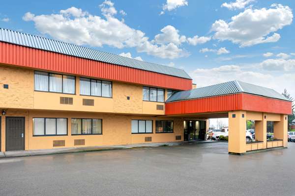 Exterior view - Ramada Inn Coquitlam