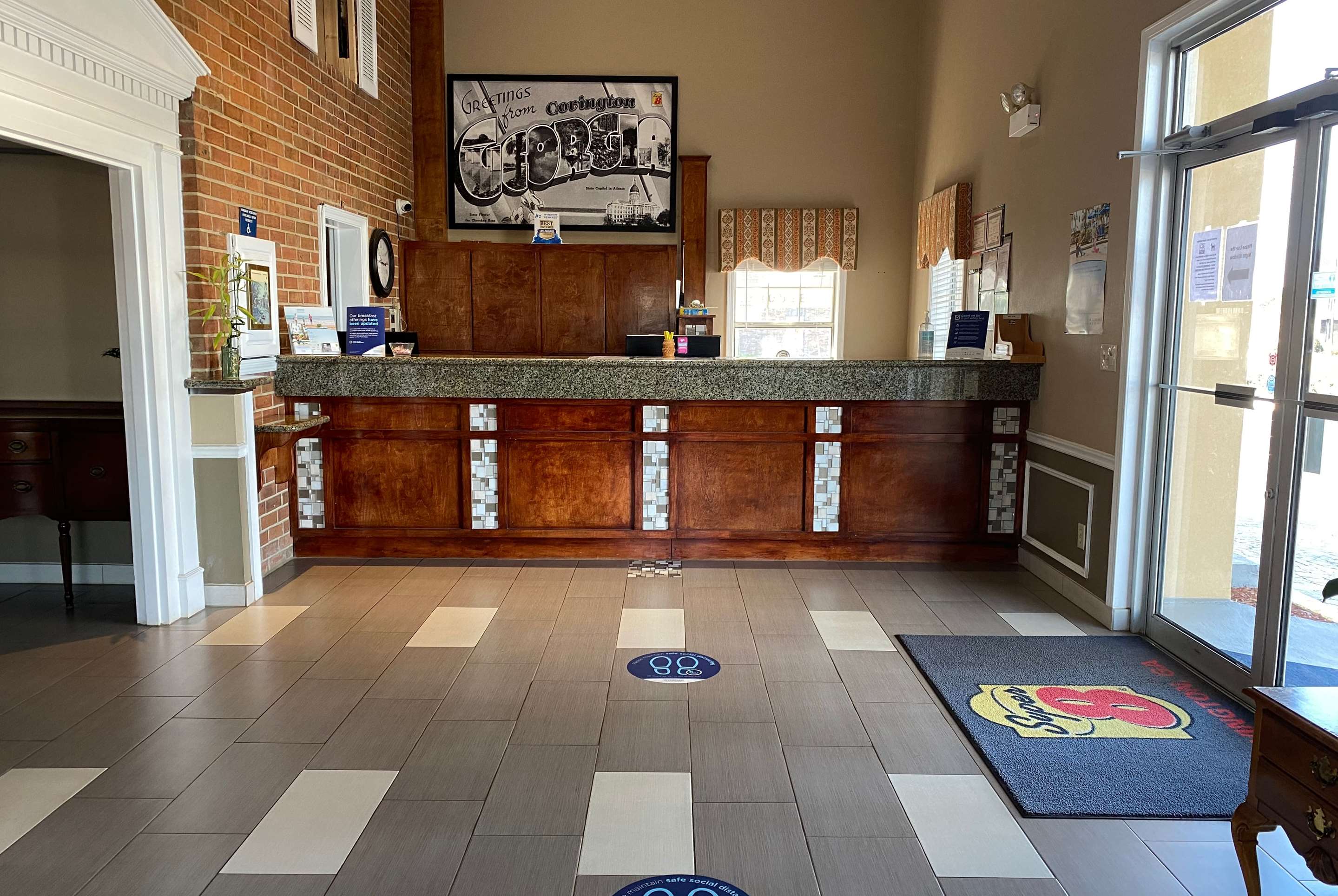 Reception | Super 8 by Wyndham Covington