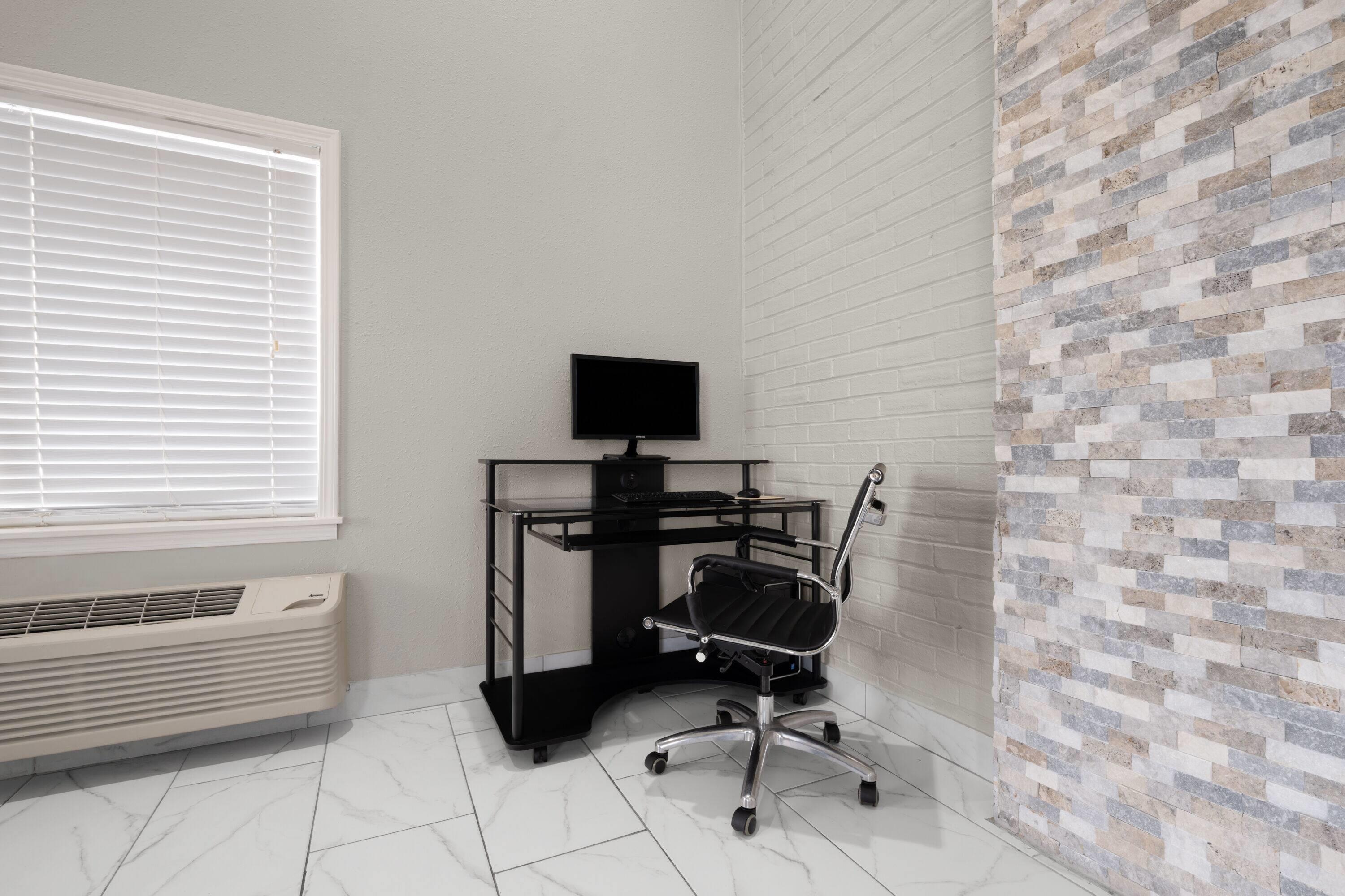 Business Center | Super 8 by Wyndham Covington
