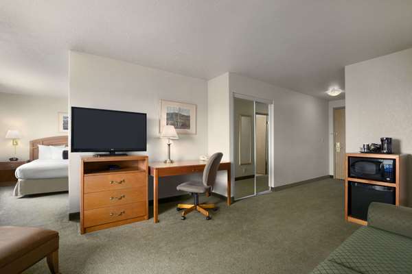  - Days Inn Red Deer