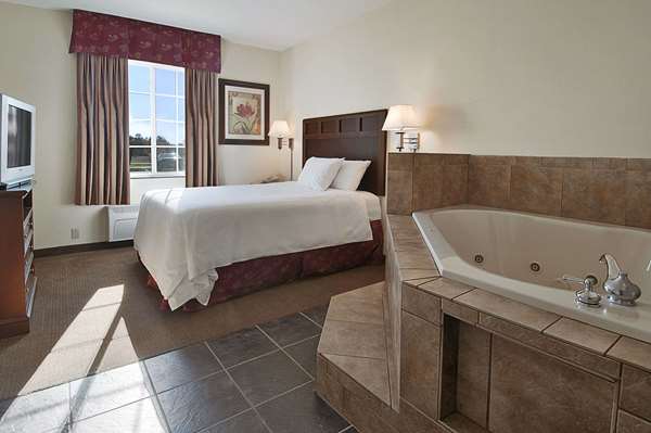 Suite - Super 8 Hotel Bowling Green - I-65, Exit 28