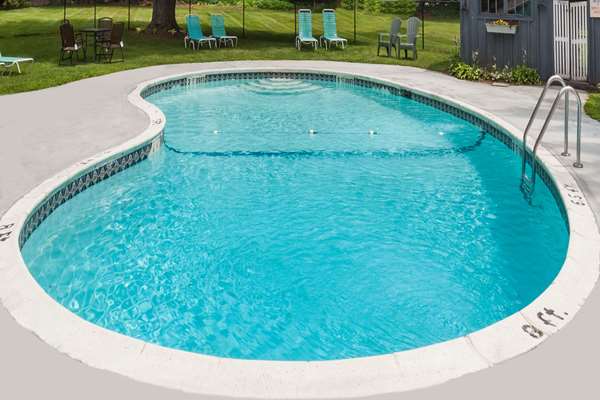 Pool - Travelodge Great Barrington