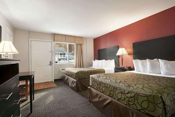  - Travelodge Traverse City