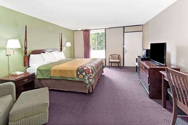  - Super 8 Motel Carrollton