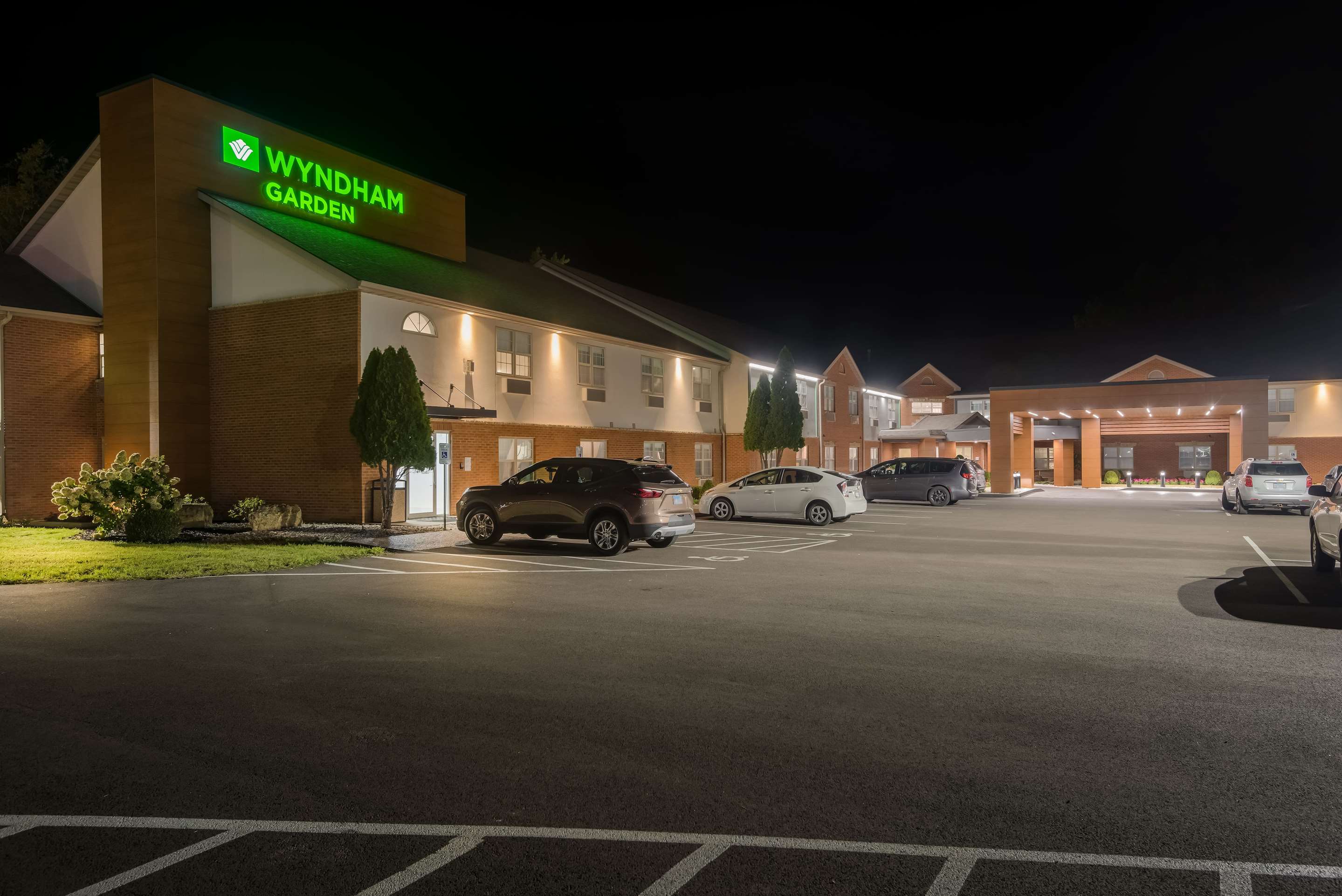 Exterior | Wyndham Garden Galena Hotel & Day Spa