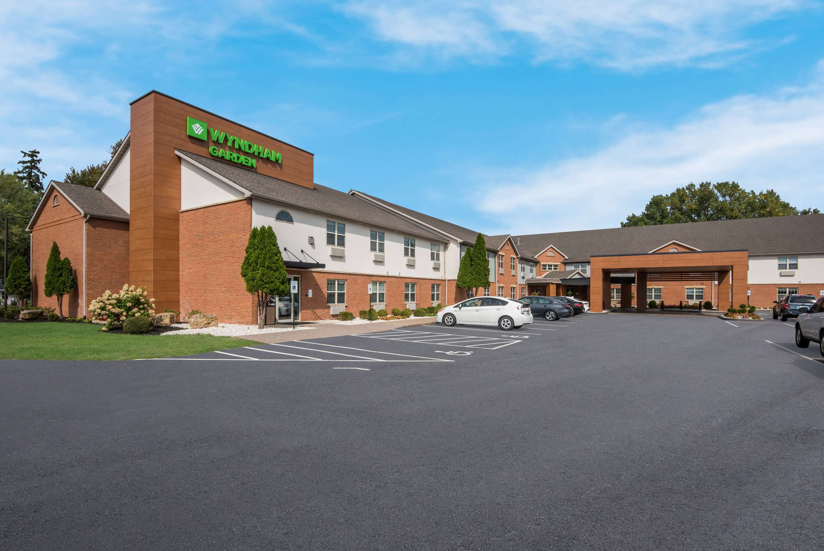 Exterior | Wyndham Garden Galena Hotel & Day Spa