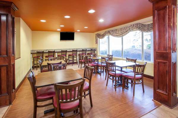  - Days Inn Delk Road Marietta - I-75, Exit 261