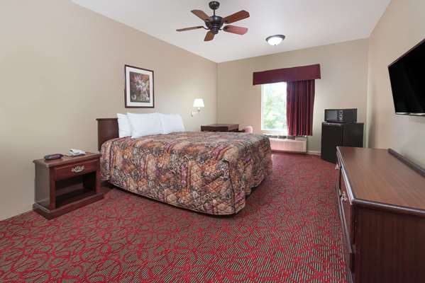  - Days Inn St Peters - I-70, Exit 220