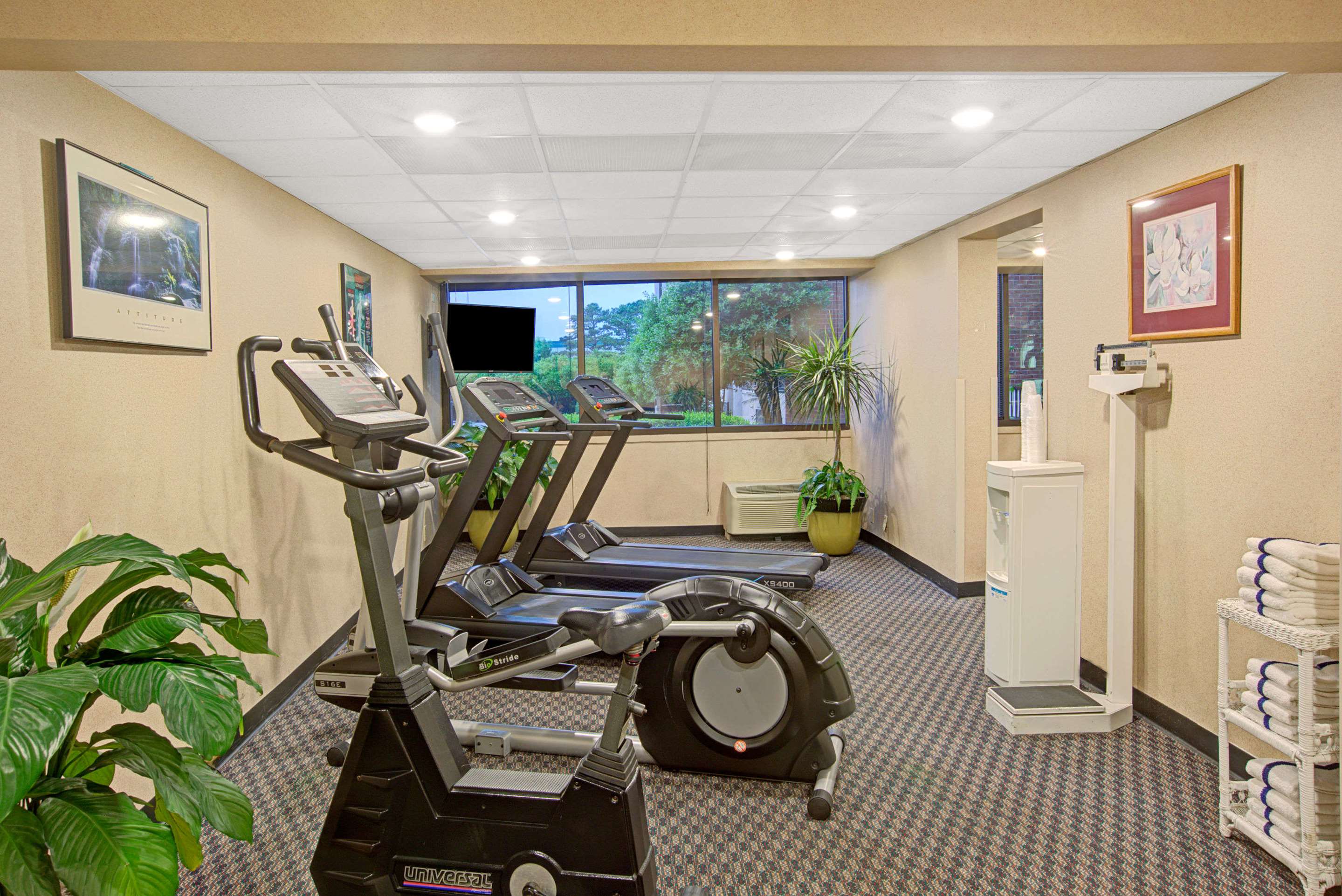 Fitness Center | Ramada Plaza by Wyndham Charlotte Airport Conference Center
