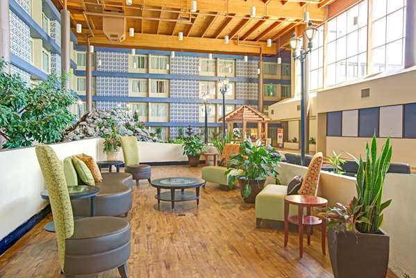  - Ramada Plaza Hotel & Conference Center Airport Charlotte - I-77, Exit 6A