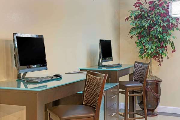 Conference Area - Ramada Plaza Hotel & Conference Center Airport Charlotte - I-77, Exit 6A