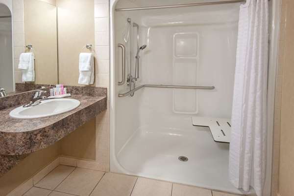  - Ramada Inn & Suites Drumheller