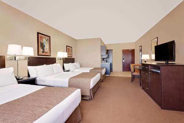 - Ramada Inn Stettler