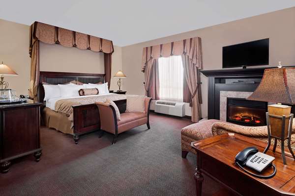 Suite - Ramada Inn Stettler