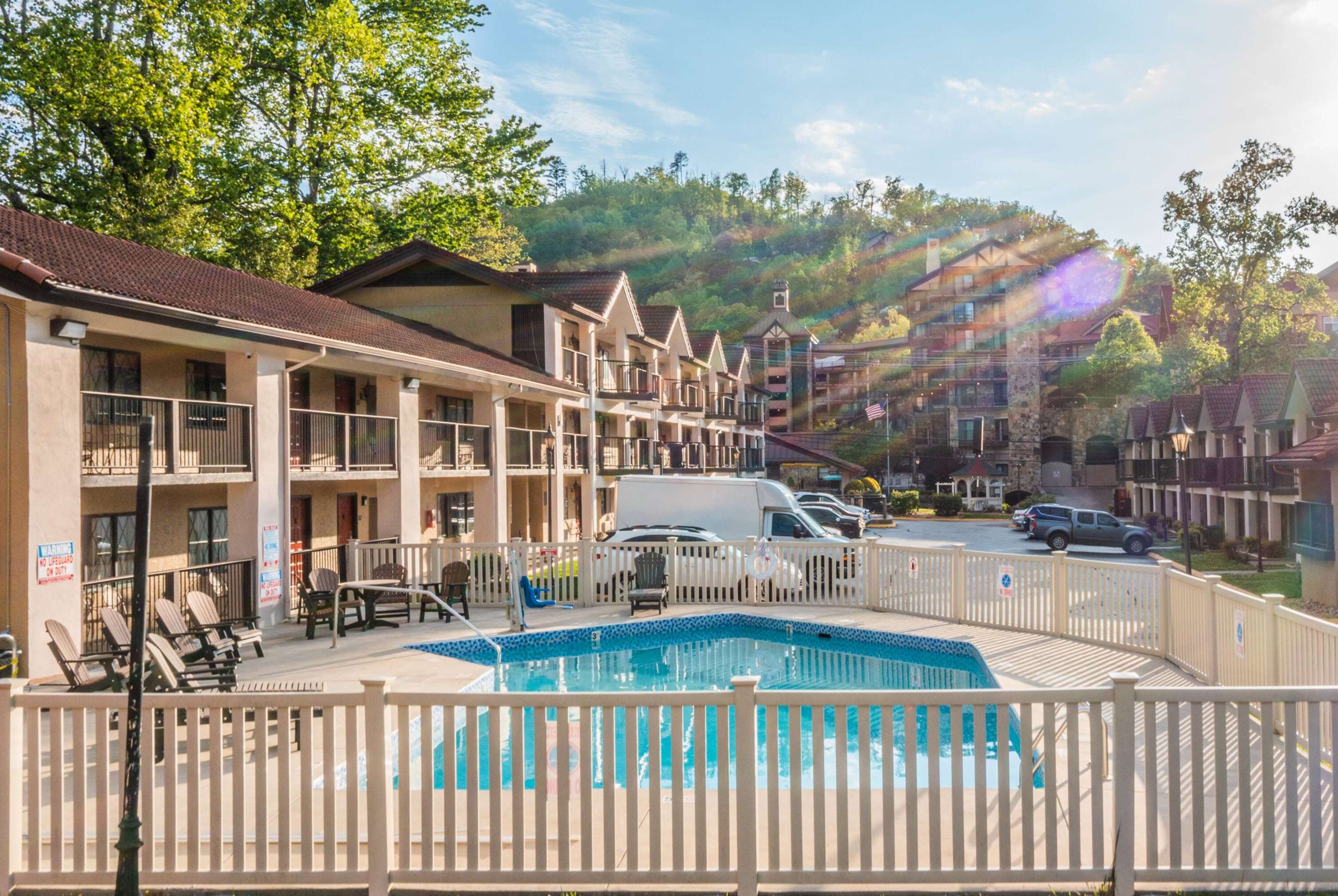 Pool | Super 8 by Wyndham Downtown Gatlinburg at Convention Center