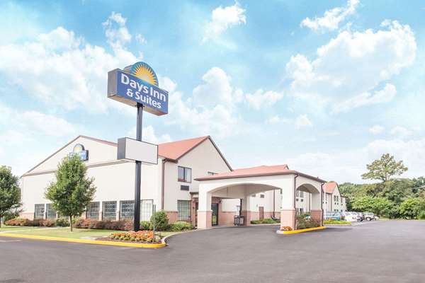 Exterior view - Days Inn Seaford