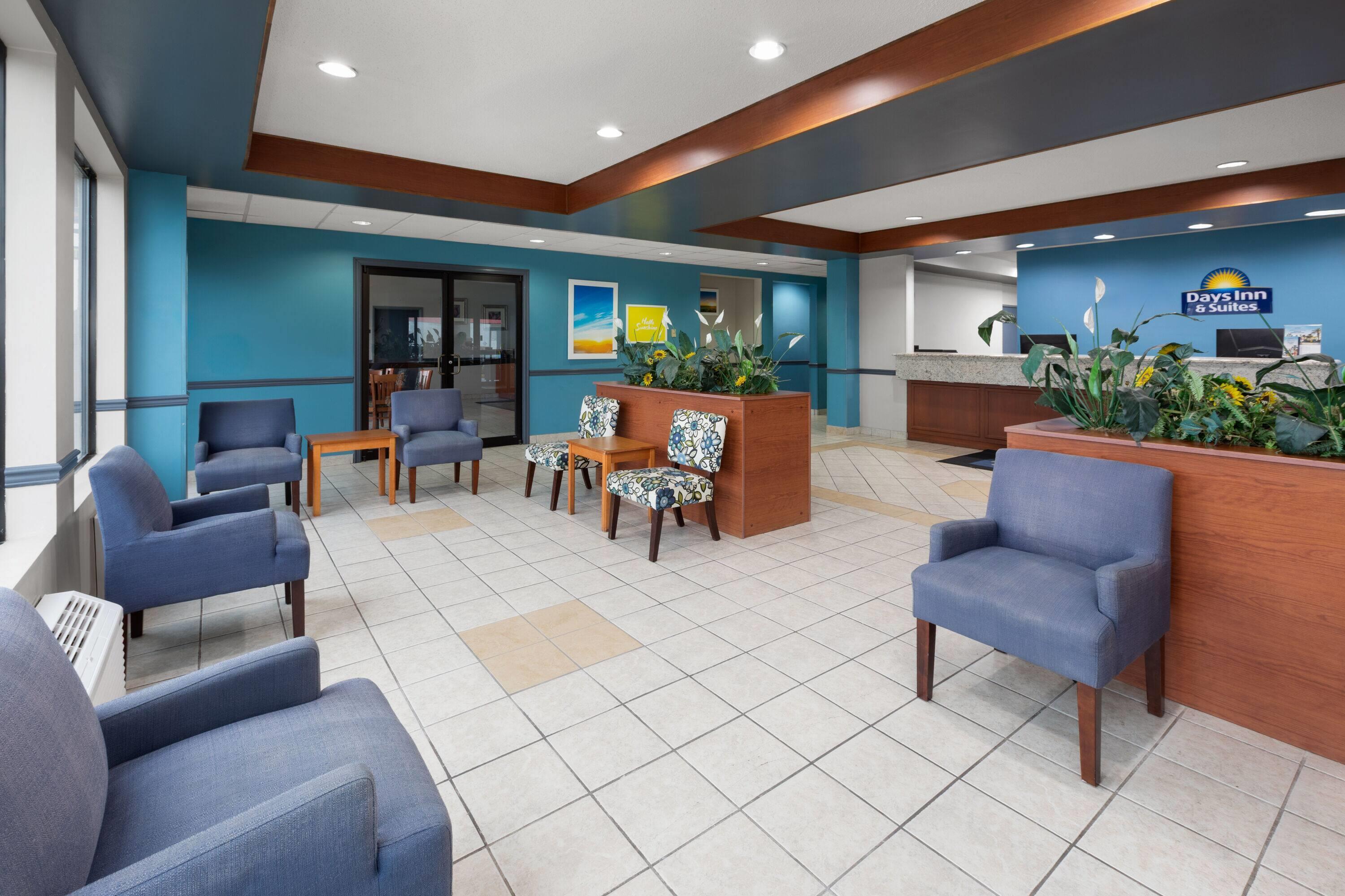 Lobby | Days Inn & Suites by Wyndham Seaford