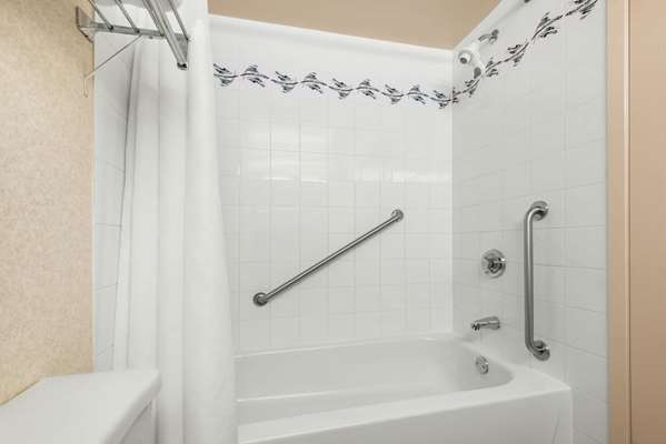  - Ramada Inn Lloydminster