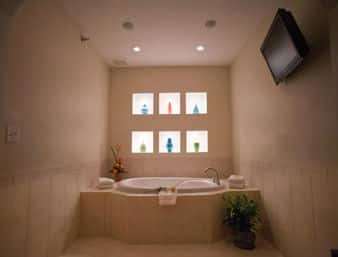  - Howard Johnson Hotel Spring City