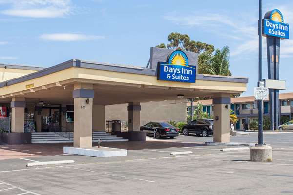 Exterior view - Days Inn & Suites El Cajon - I-8, Exit 18