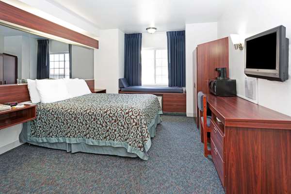  - Days Inn Greeley