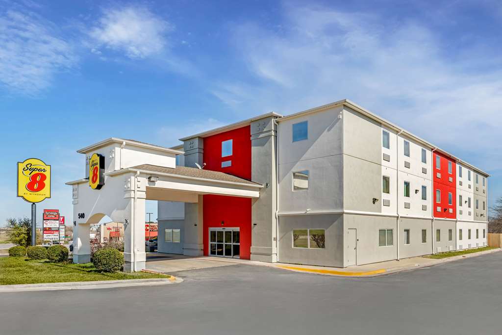 Super 8 by Wyndham Harker Heights