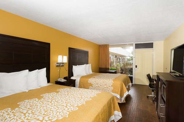  - Days Inn & Suites Port Richey