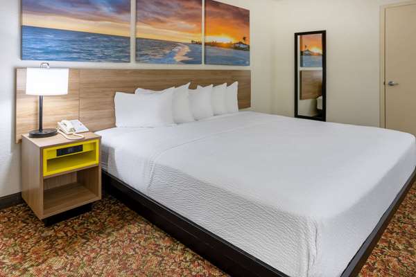  - Days Inn Hilton Head Island